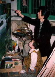 1995年10月和女儿杜怡默于四川美院家中